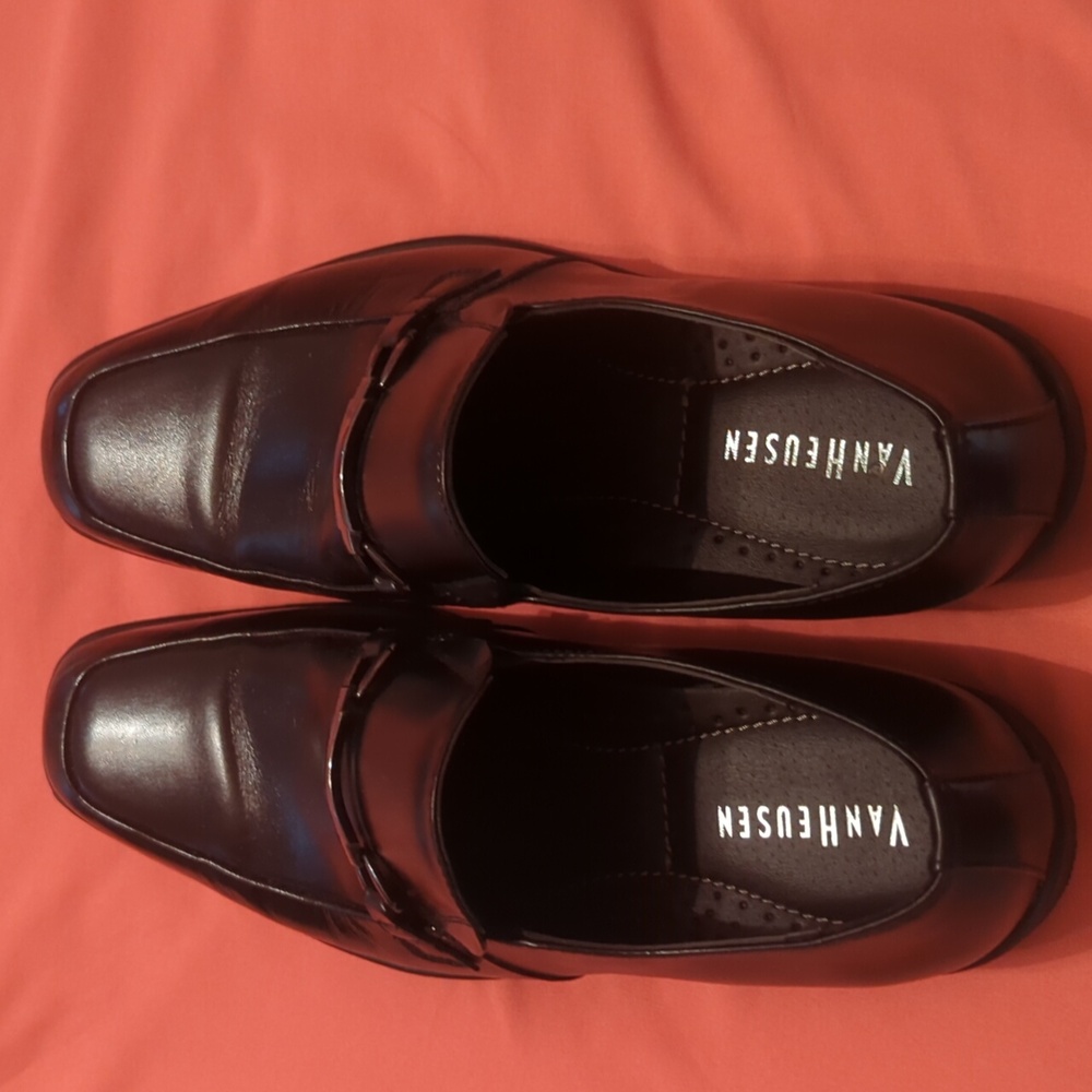 Men's shoes